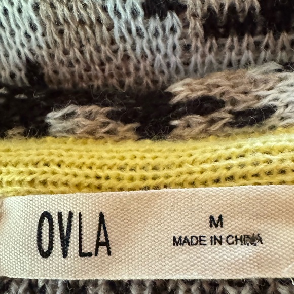 OVLA by Olive & VINE Floral Print Camo Cardigan Sweater Size Medium NWT - Picture 3 of 5